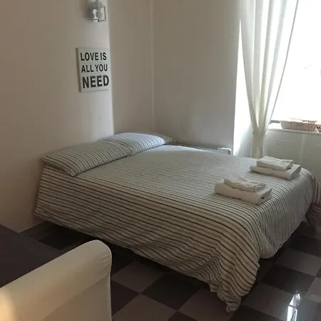 Alojamento de Acomodação e Pequeno-almoço Bed2go