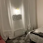 Alojamento de Acomodação e Pequeno-almoço Bed2go 3*